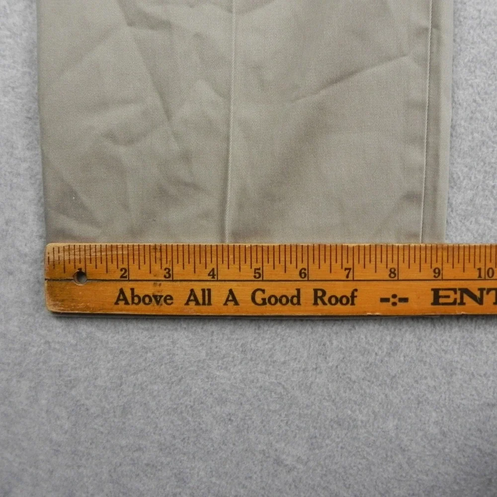 Dockers Signature Khaki Pants Mens 42x32 Classic Fit Tan Flex Comfort Chinos